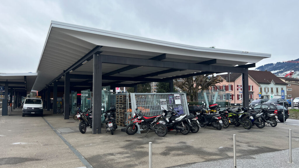 20231127_093034670_iOS