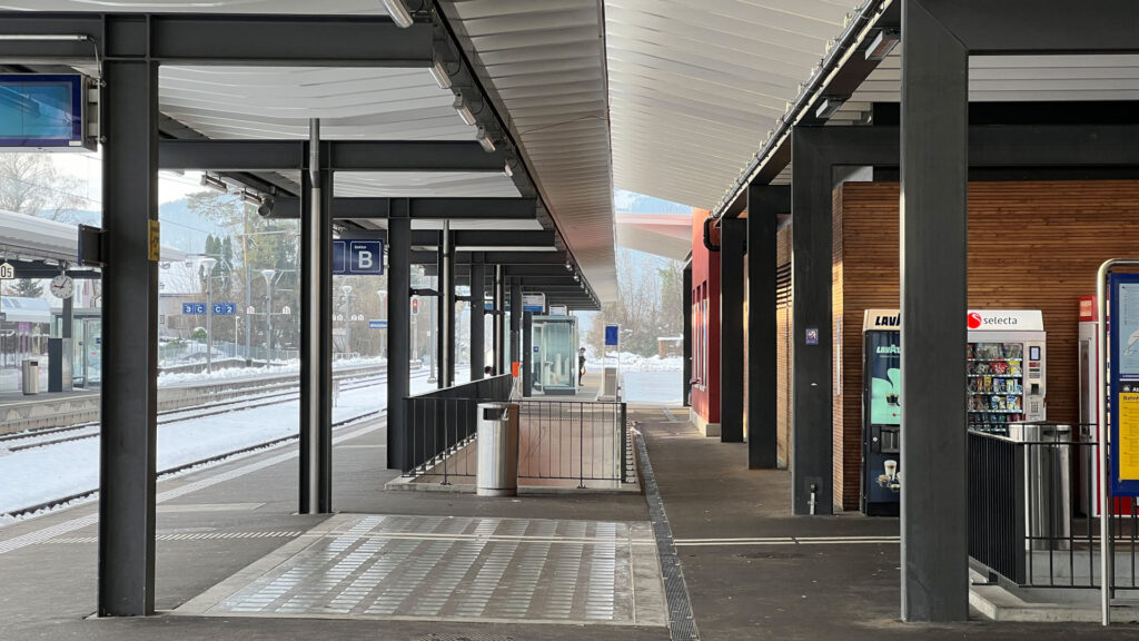 20231205_080545555_iOS