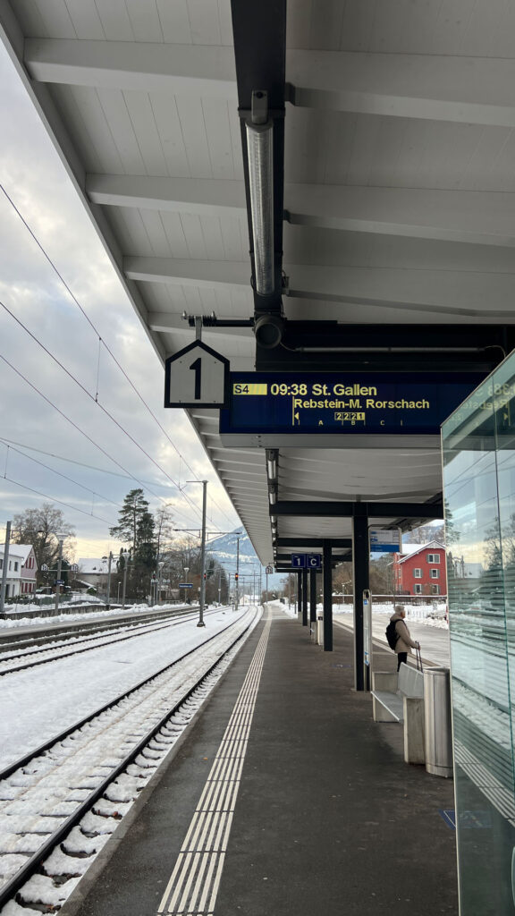 20231205_082514101_iOS