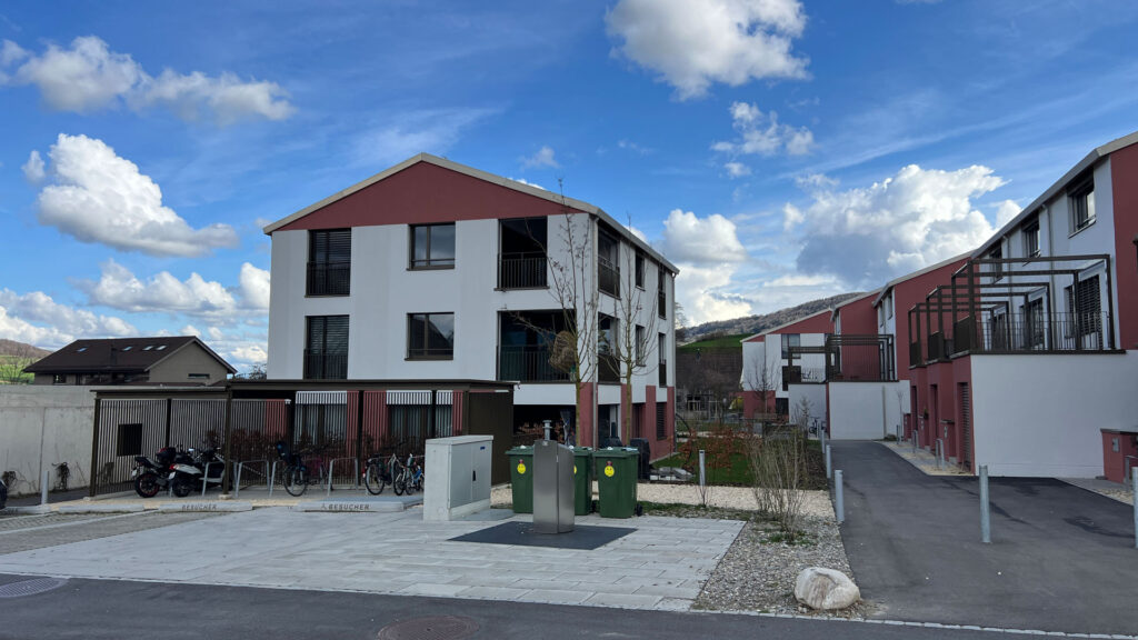 20250324_135325030_iOS