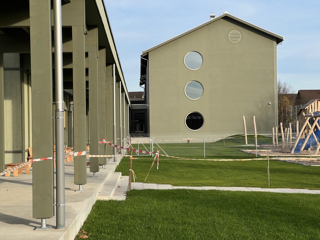 20251111_142425912_iOS