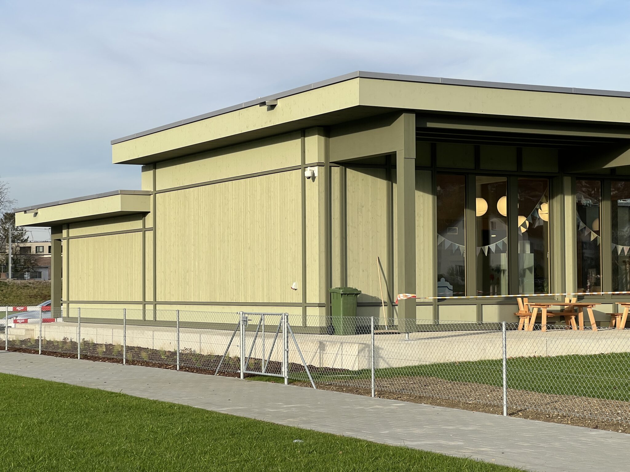 20251111_142515754_iOS