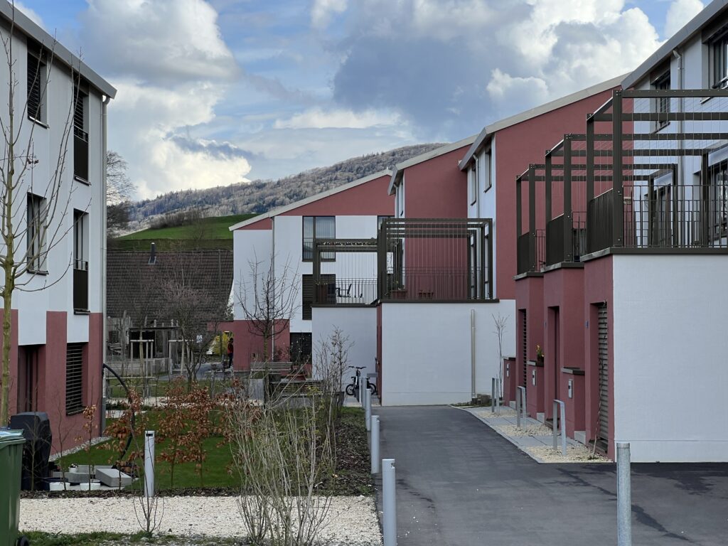 20250324_135316222_iOS